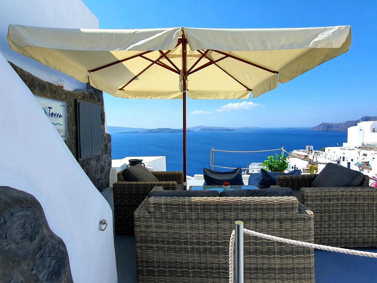 Aqua & Terra Traditional Cave Houses Oia  Exterior photo