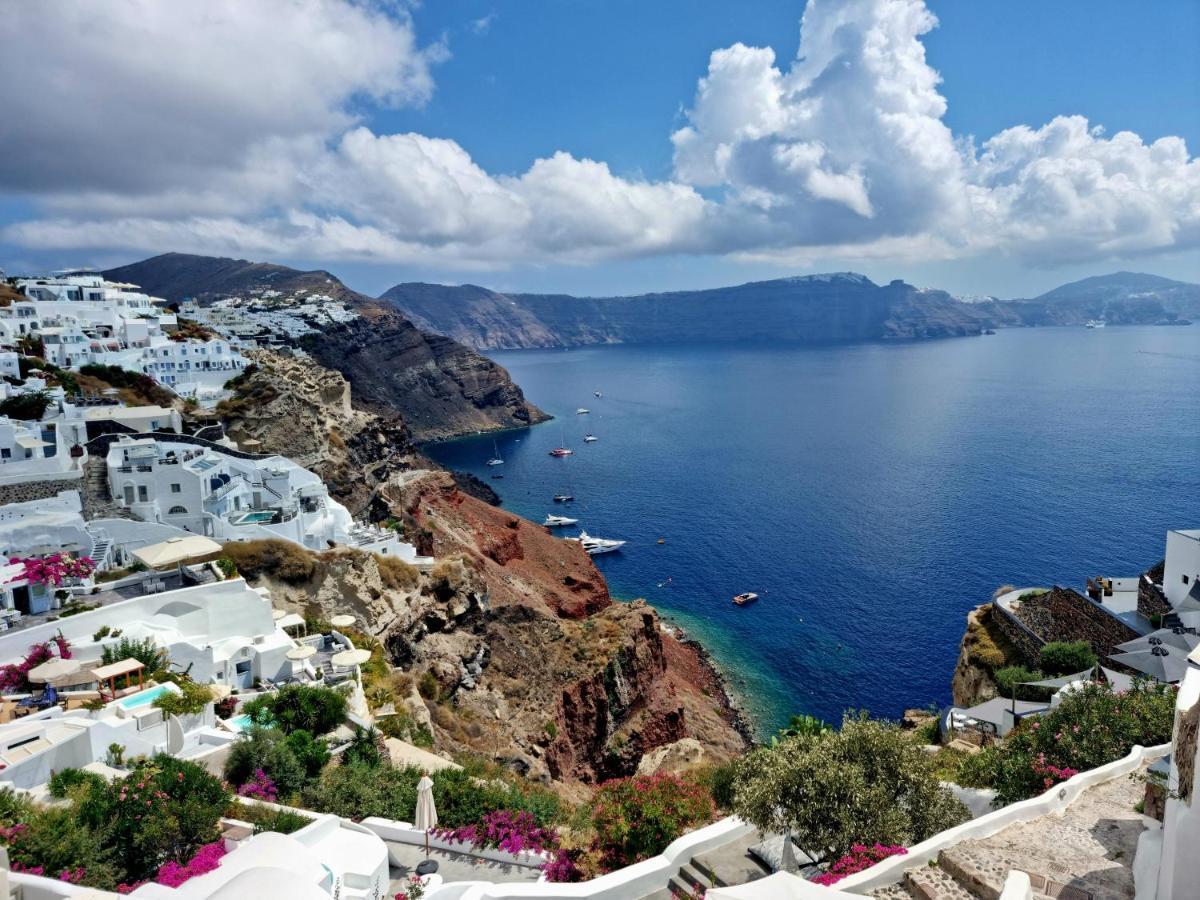 Aqua & Terra Traditional Cave Houses Oia  Exterior photo