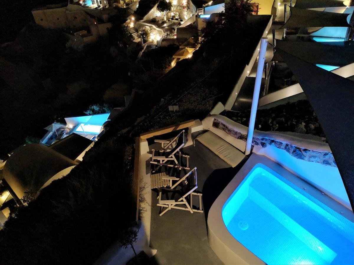 Aqua & Terra Traditional Cave Houses Oia  Exterior photo